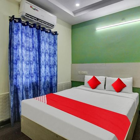 Hotel O Lavish Stay Sururnagar ภายนอก รูปภาพ