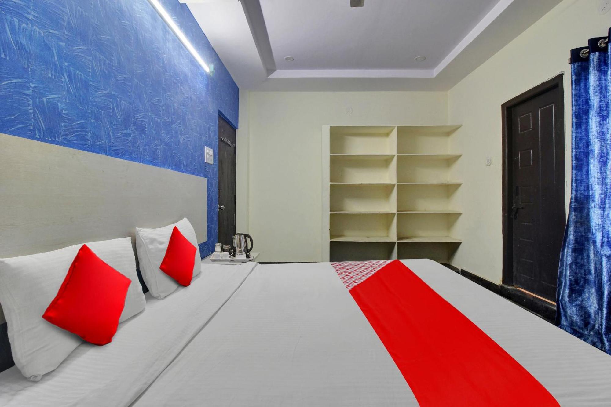 Hotel O Lavish Stay Sururnagar ภายนอก รูปภาพ
